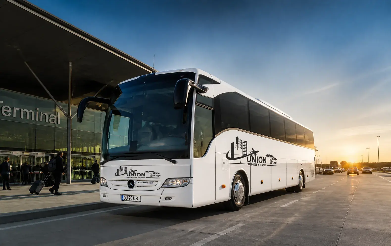 Autocar UBT pentru transport persoane și închirieri